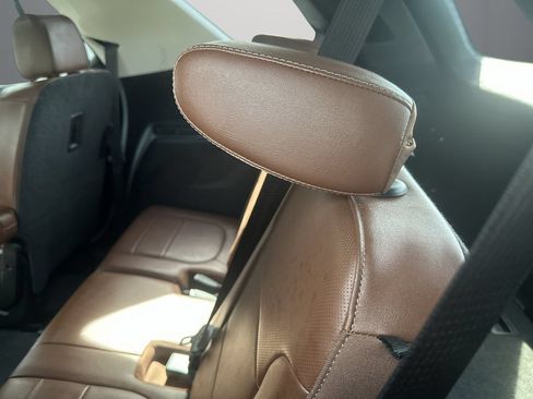 Used 2021 Chevrolet Traverse High Country AWD/4WD image 5