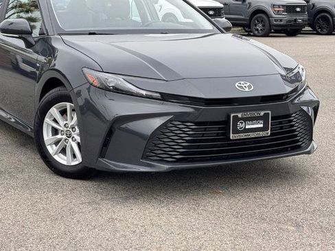 Used 2025 Toyota Camry LE FWD image 3