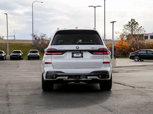 New 2026 BMW X7 xDrive40i image 4