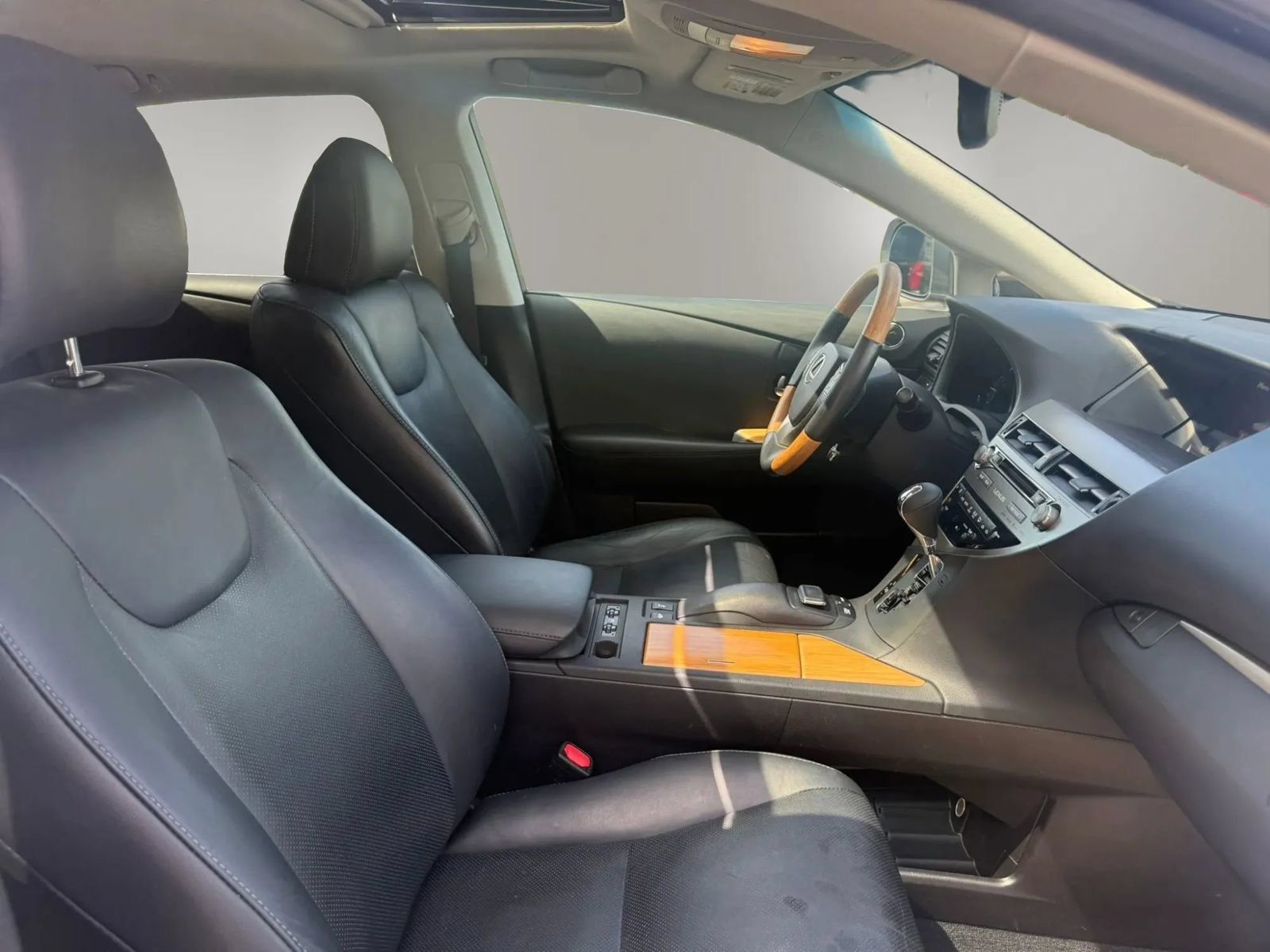 Used 2015 Lexus RX 450h AWD image 56