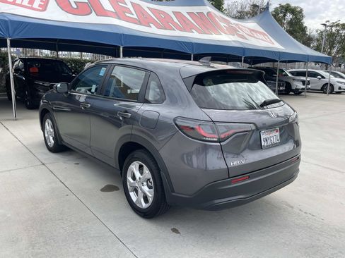 Certified 2025 Honda HR-V LX image 29