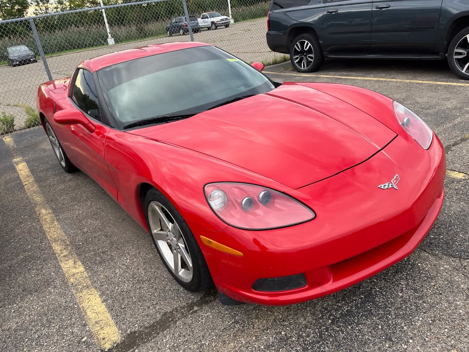 Used 2006 Chevrolet Corvette Coupe w/ Preferred Equipment Group RWD image 23