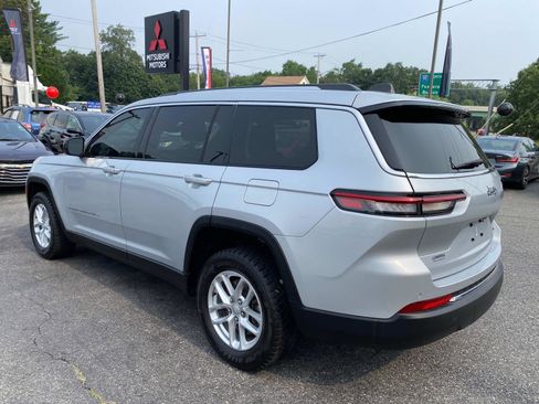 Used 2023 Jeep Grand Cherokee L Laredo image 3