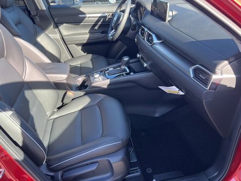 New 2025 MAZDA CX-5 AWD 2.5 S w/ Select Package image 29