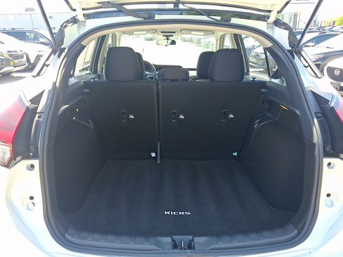 Used 2023 Nissan Kicks SV FWD image 28