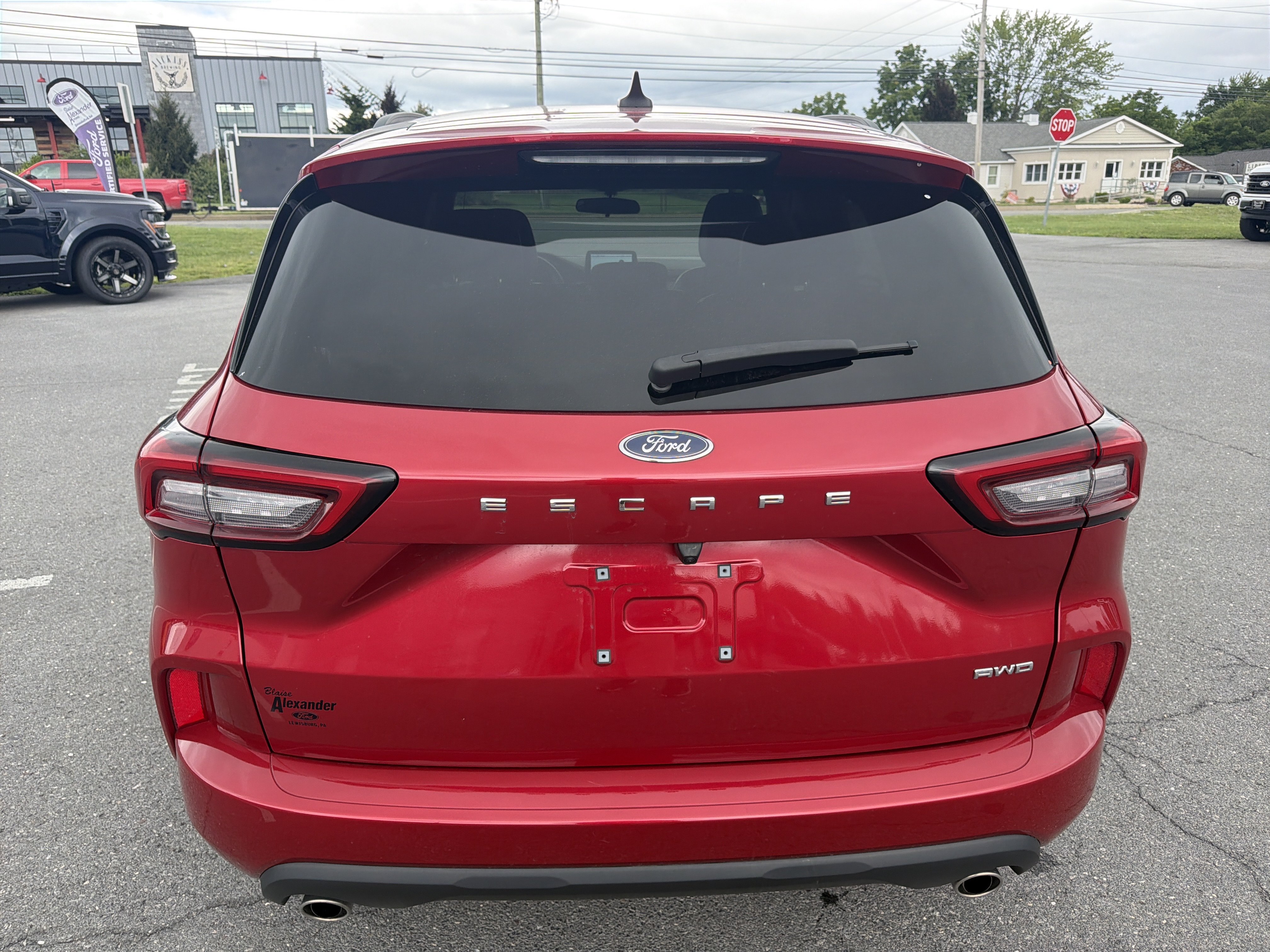 Used 2024 Ford Escape ST-Line AWD/4WD image 4
