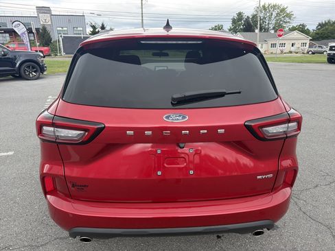 Used 2024 Ford Escape ST-Line AWD/4WD image 4