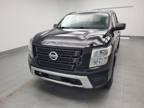 Used 2022 Nissan Titan SV image 15