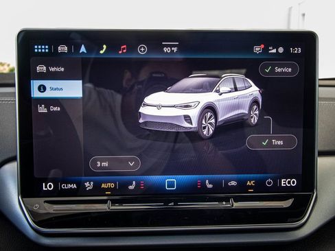 New 2025 Volkswagen ID.4 Pro image 35