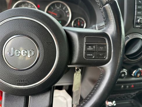 Used 2017 Jeep Wrangler Unlimited Sport w/ Connectivity Group image 20