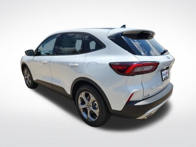 Used 2025 Ford Escape Active FWD image 6