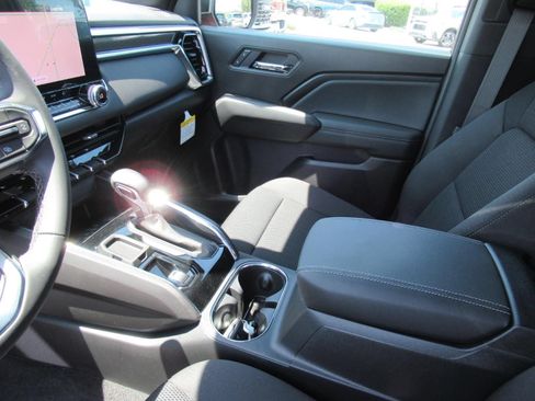 New 2026 GMC Canyon Elevation w/ Convenience Package RWD image 16