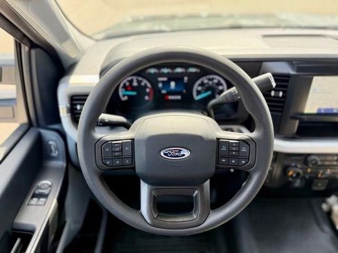 New 2025 Ford F350 XL w/ XL Chrome Package image 18