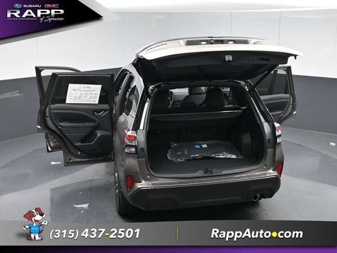 Used 2025 Subaru Forester Touring AWD/4WD image 33