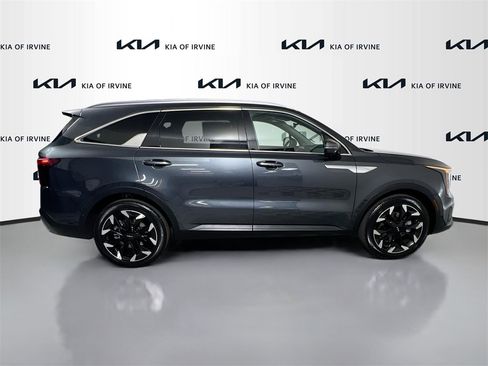 Certified 2024 Kia Sorento SX image 9
