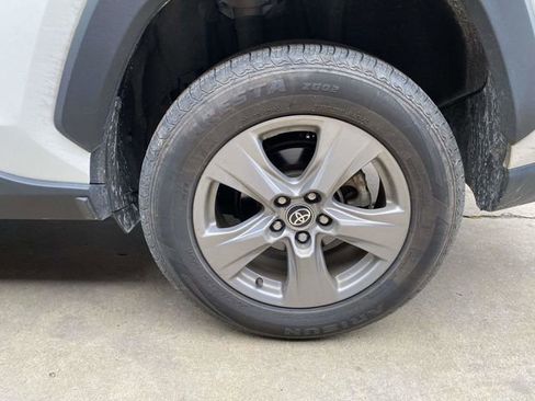 Used 2024 Toyota RAV4 XLE image 7