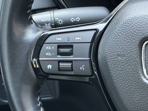 Used 2025 Honda CR-V EX-L image 23