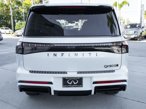 New 2026 INFINITI QX80 4WD w/ Sport Exterior Package image 23