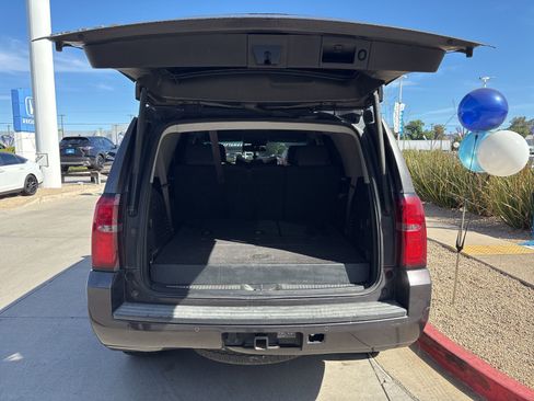 Used 2017 Chevrolet Tahoe LT image 23