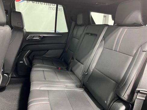 Used 2025 Chevrolet Tahoe RST w/ Comfort Package AWD/4WD image 13