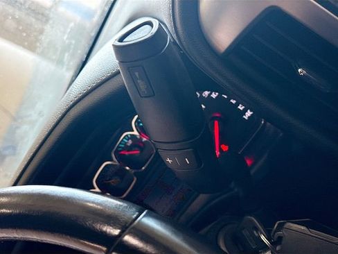 Used 2018 GMC Sierra 1500 SLE w/ SLE Value Package image 18