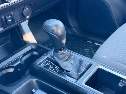 Used 2022 Toyota Tacoma SR image 20
