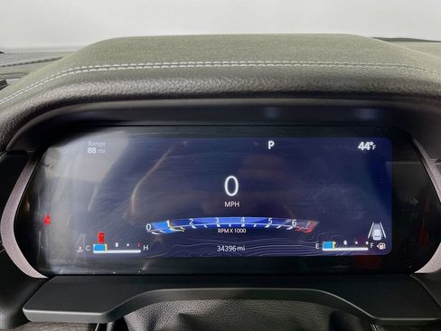 Used 2023 Jeep Grand Cherokee Limited image 17