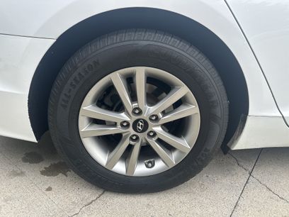 Used 2017 Hyundai Sonata SE