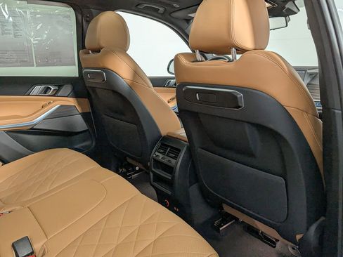 Certified 2025 BMW X5 xDrive40i w/ M Sport Package image 41