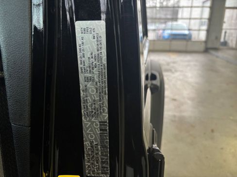 Used 2025 Jeep Wrangler Sport S image 30