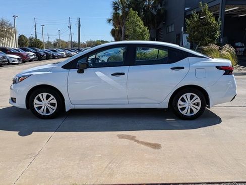 Used 2024 Nissan Versa S w/ Trunk Package image 9