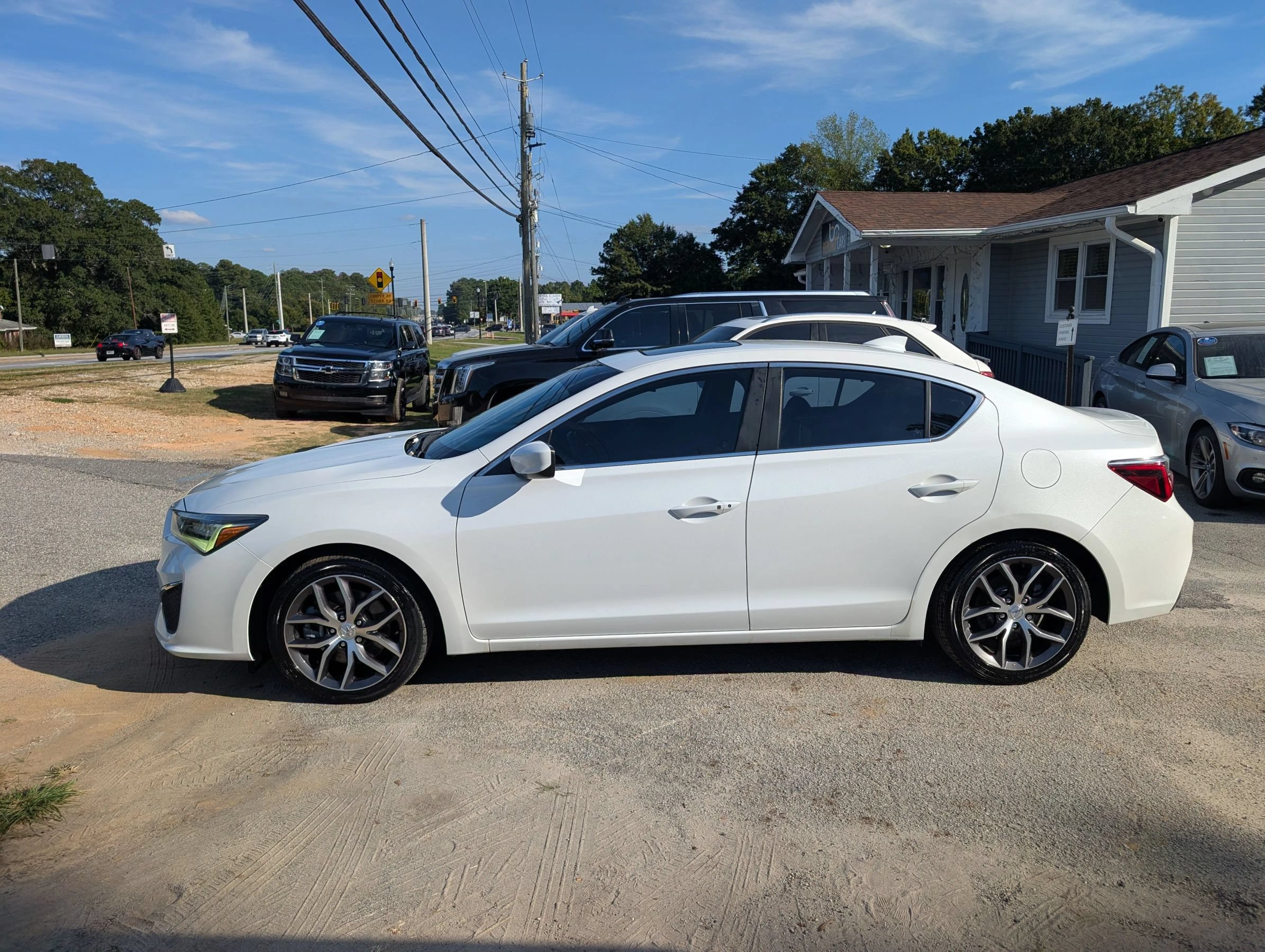 Used 2020 Acura ILX w/ Technology Package FWD image 4