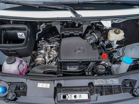 Used 2026 Mercedes-Benz Sprinter 2500 image 28