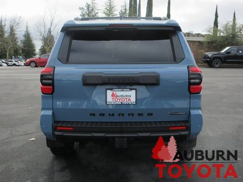 New 2026 Toyota 4Runner TRD Off-Road image 3