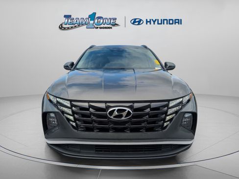Used 2022 Hyundai Tucson SEL w/ Convenience Package FWD image 2
