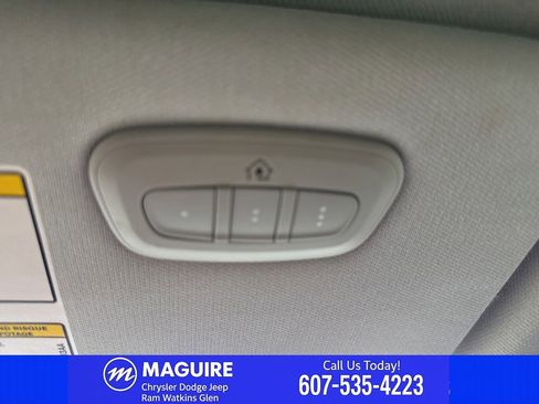 Used 2019 Jeep Cherokee Limited AWD/4WD image 29