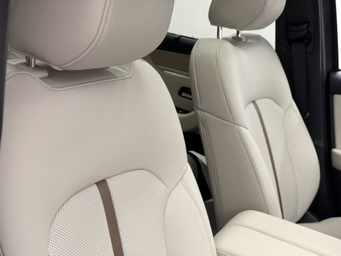 New 2026 MAZDA CX-90 Plug-In Hybrid w/ Premium Plus AWD/4WD image 12