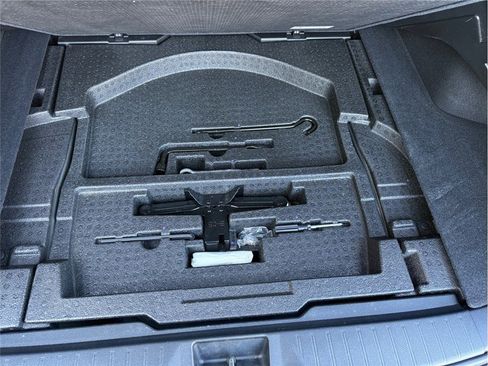 Used 2015 Subaru Outback 2.5i Limited image 43