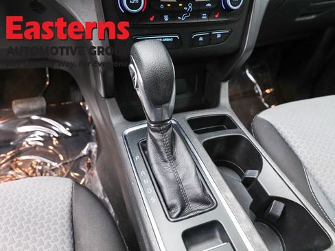 Used 2019 Ford Escape SE FWD image 13