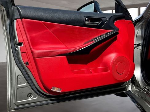 Used 2022 Lexus IS 350 F Sport RWD image 19