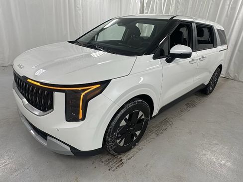 New 2026 Kia Carnival LXS image 7