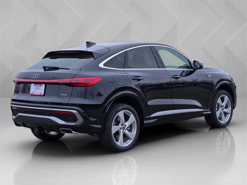 New 2025 Audi Q5 Premium Plus image 6