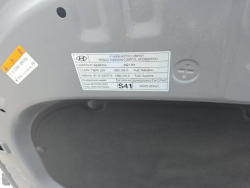 Used 2021 Hyundai Kona SE FWD image 30