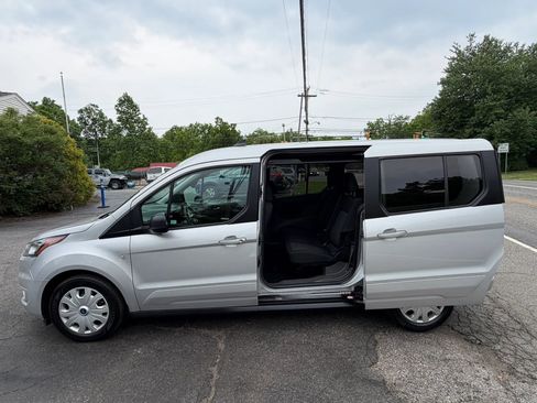 Used 2021 Ford Transit Connect XLT FWD image 33