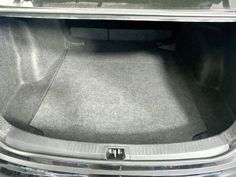 Used 2025 Toyota Corolla LE FWD image 28