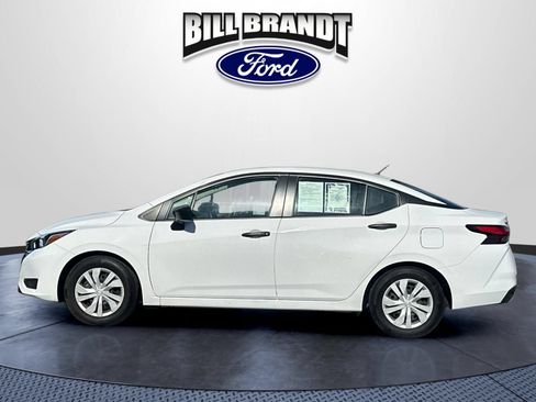 Used 2024 Nissan Versa S FWD image 6