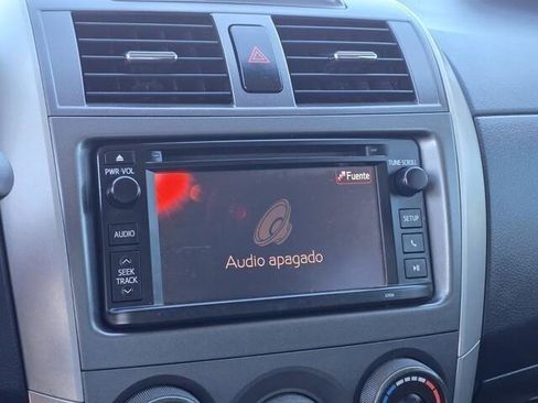 Used 2013 Toyota Corolla S image 18