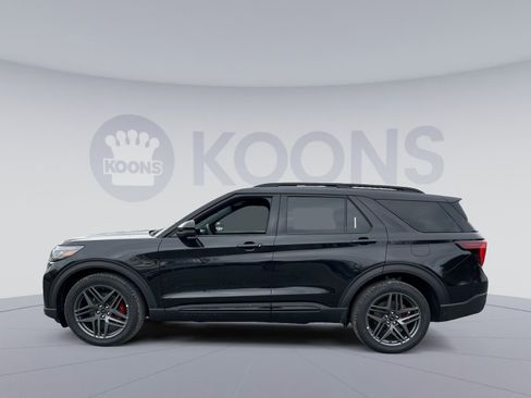 New 2026 Ford Explorer ST w/ Sun And Sound Package image 2