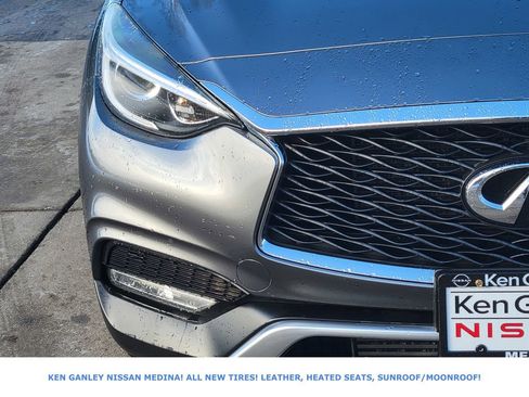 Used 2018 INFINITI QX30 Premium w/ Cargo Package image 9