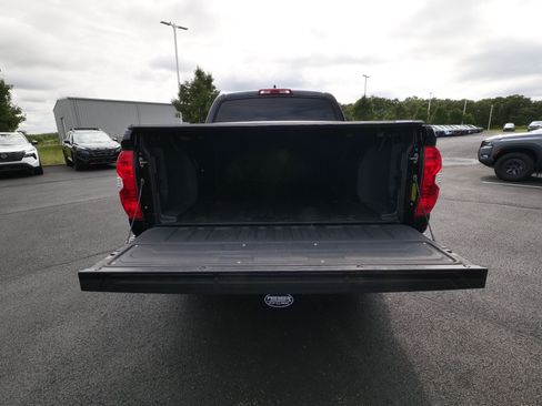 Used 2021 Toyota Tundra SR5 w/ Trail Edition AWD/4WD image 10